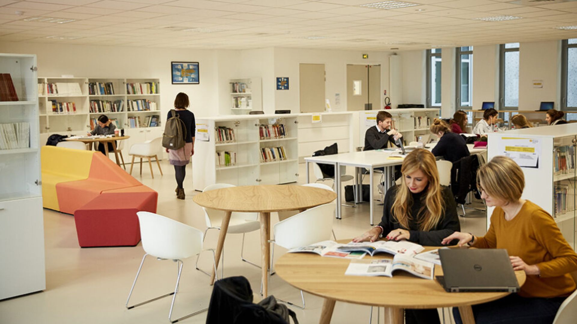 IÉSEG School of Management1